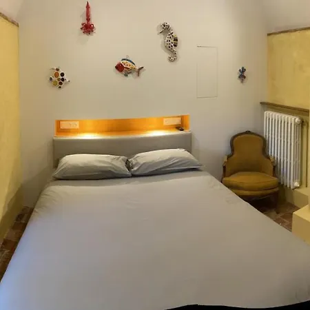 Clos Saint Léonard Maison d'hôtes 3*