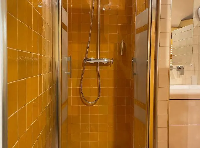 Clos Saint Leonard 3*